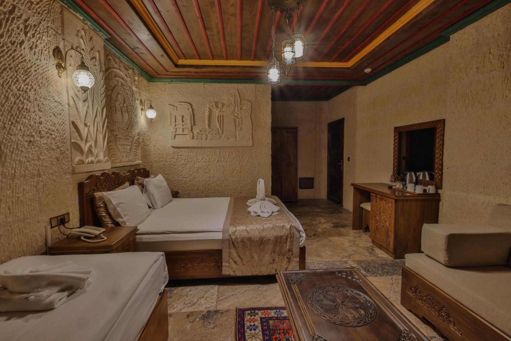 Feel Cappadocia Stone House Hotell Göreme Exteriör bild