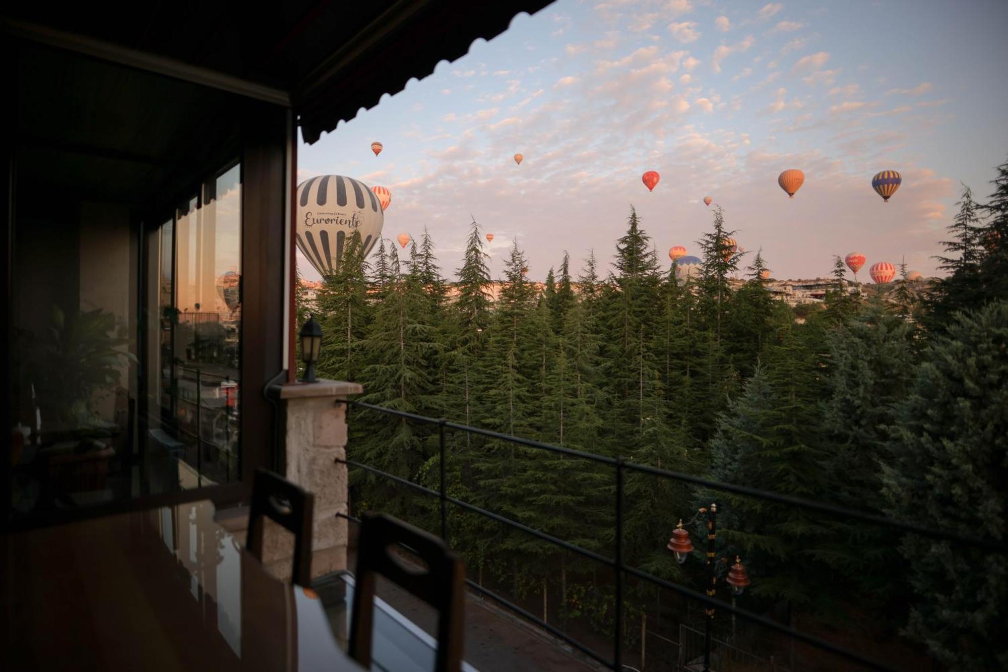 Feel Cappadocia Stone House Hotell Göreme Exteriör bild